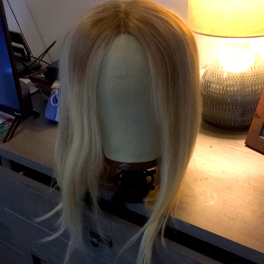 Nuola wig
